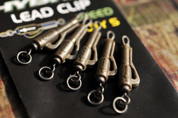 ólomklipsz forgóval - korda hybrid lead clips