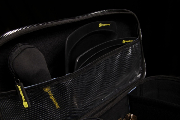 Vízhatlan táska főző és étkészlethez - GorillaBox Cookware Carryall XL