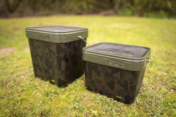 Vedro s vrchnákom - Avid Carp Camo Bucket