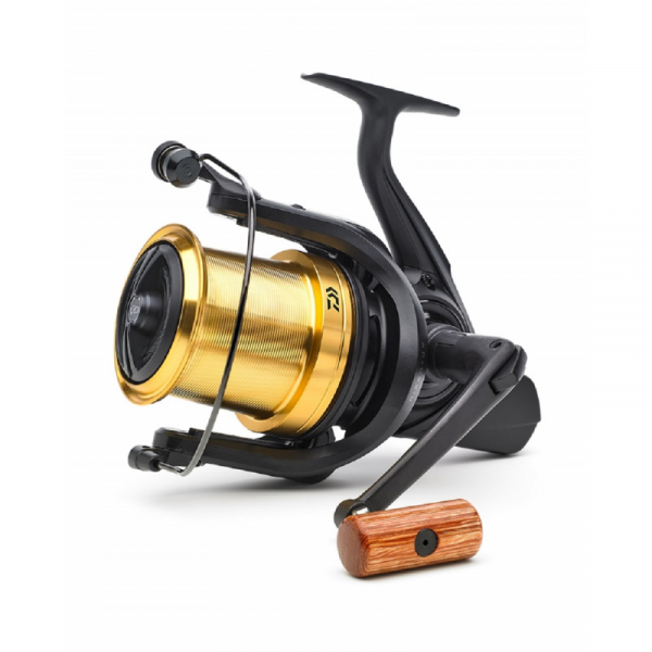 Naviják - Daiwa Emblem 45 SCW QD OT