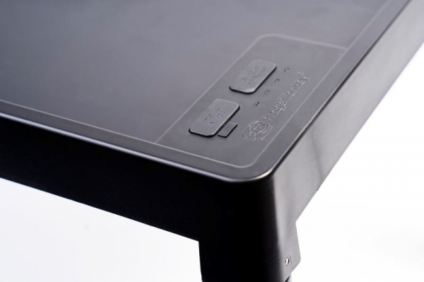 Asztal powerbankkal - RidgeMonkey Vault Tech Table 9500 maH