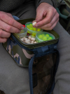 Nepremokavé pouzdro - Fox AQUOS CAMO BAIT STORAGE M