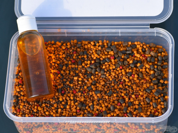 HALDORÁDÓ Pellet Pack By Döme Gábor - Sladký ananas