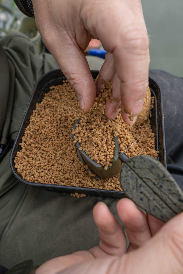 Plnič - KORUM CAMO METHOD MOULD