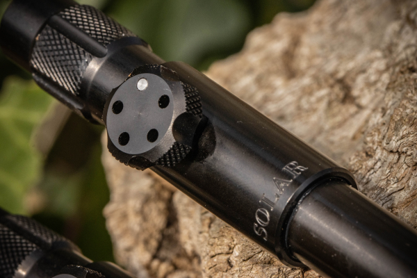 Rázsoška - SOLAR BlackLite 20 Inch Bankstick (500mm to 880mm)