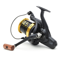 Naviják - Daiwa 23 Emblem 45 SCW QD OT