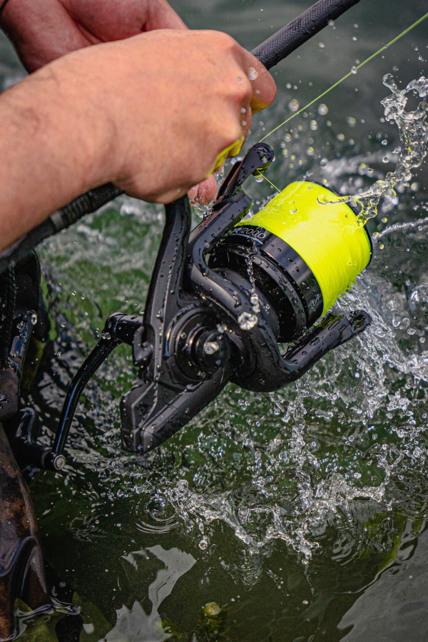 Avid Carp Extremity Hi-Vis XR Mono 1000m
