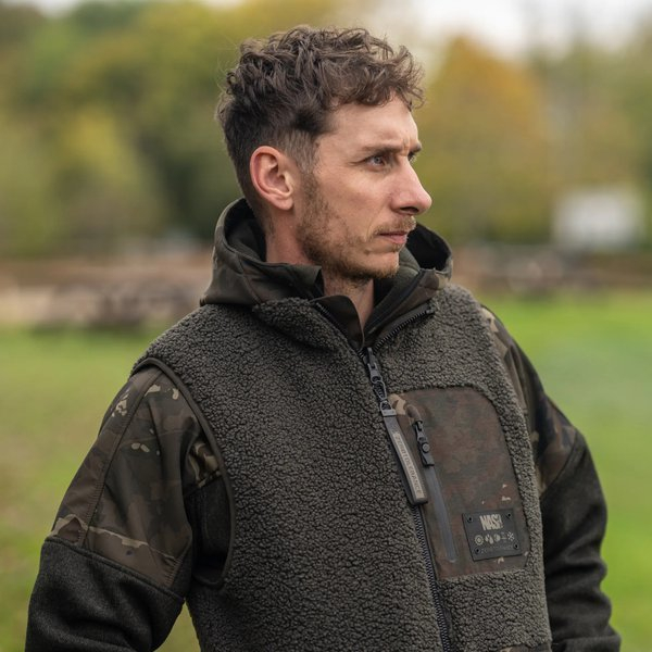 NASH ZERO TOLERANCE SHERPA FLEECE REVERSIBLE BODY WARMER