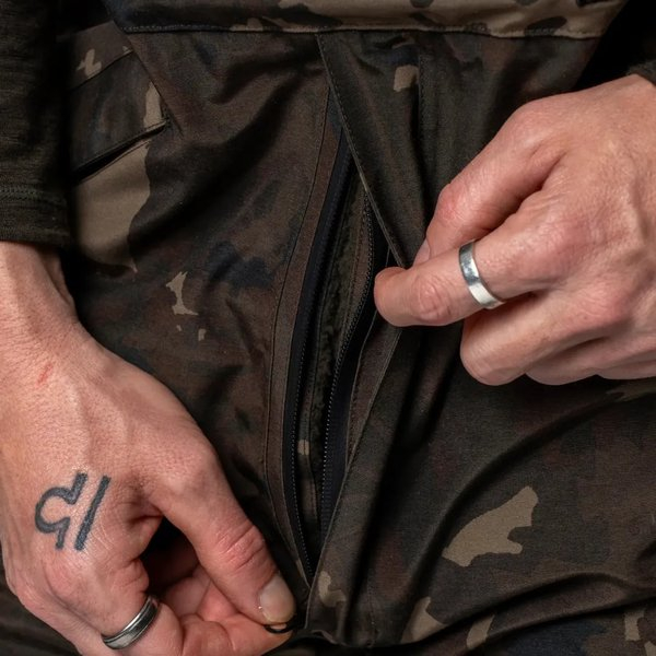 NASH ZERO TOLERANCE HELLUVA WATERPROOF BIB AND BRACE CAMO