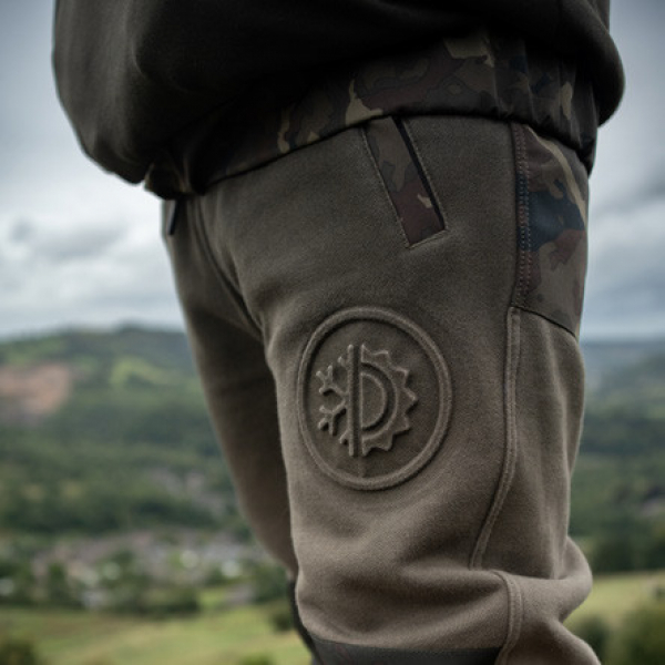 NASH ZERO TOLERANCE WIND CHILL JOGGERS TWO TONE ELEMENT