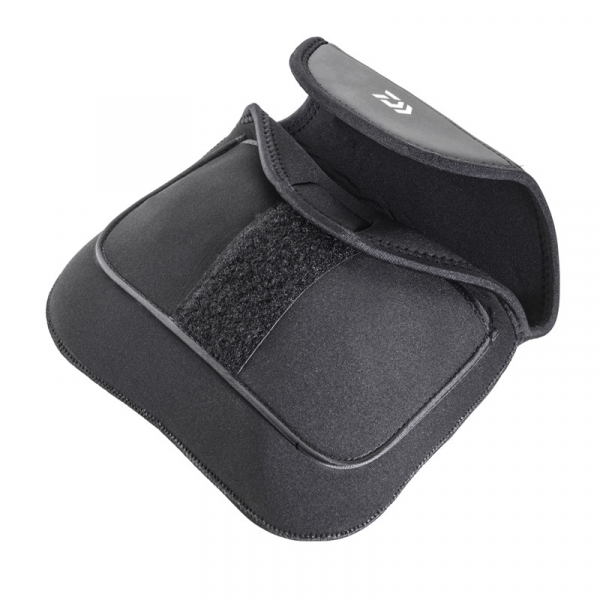 Neoprénový Obal DAIWA Neoprene Reel Cover L