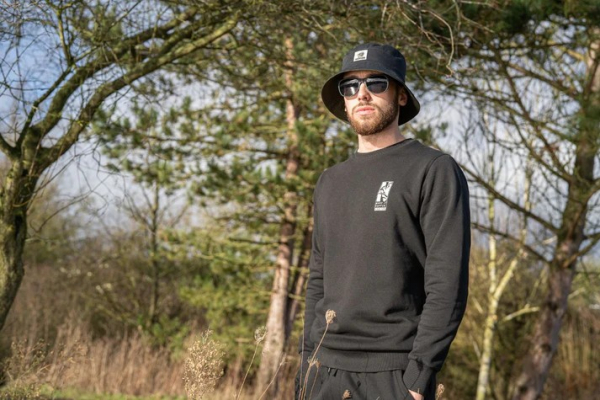 NASH Make It Happen Since 1978 Jumper Black