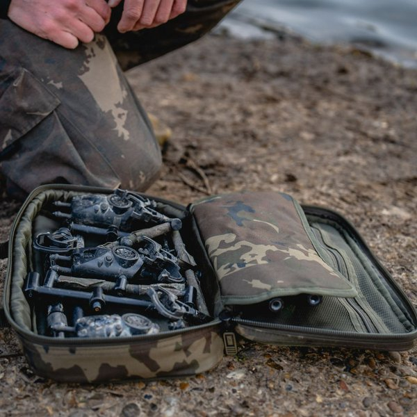 NASH Subterfuge Buzz Bar Pouch