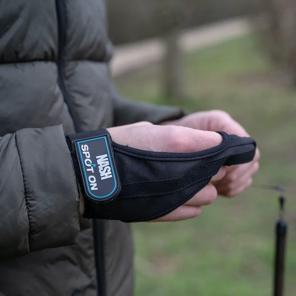 Nahadzovací Prst Nash Spot On Casting Finger Stall