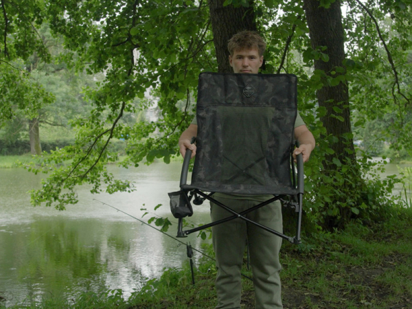 Křeslo Delphin LOWRIDE Banx