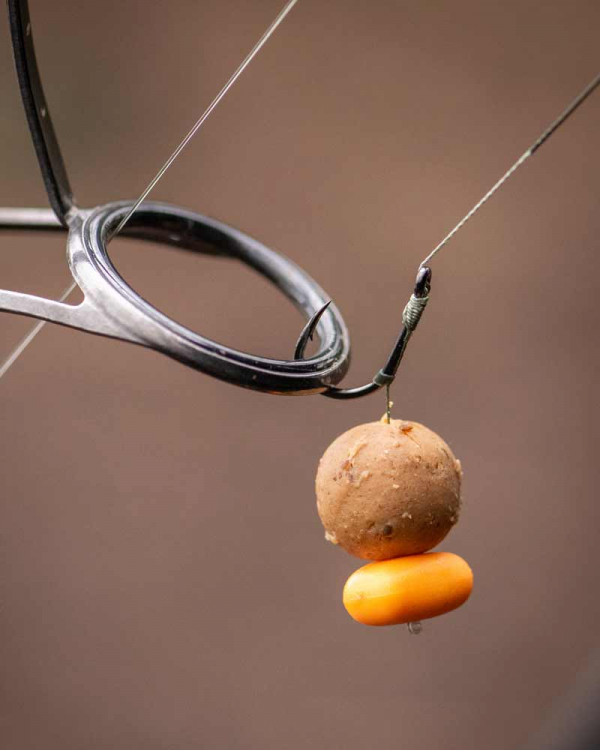 Fox Náväzce Carp Ready Rigs x 3 - Wide Gape