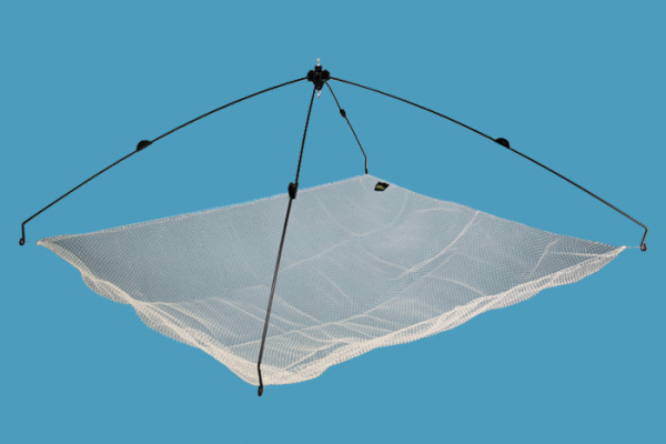 Čeřen Delphin s nylonovou síťkou 100x100cm