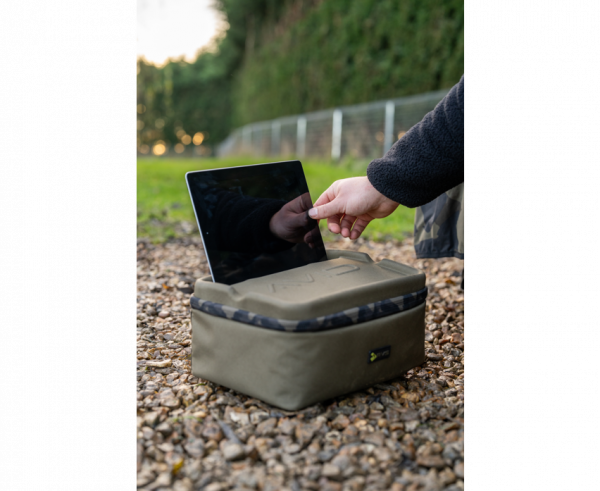 Avid Carp RVS Tech Pack