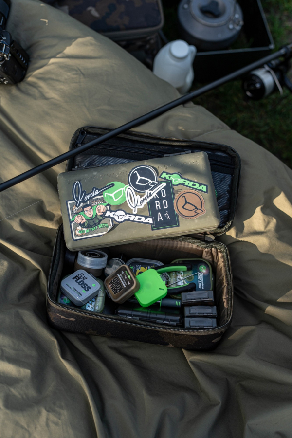 Korda Compac 140 Tackle Pouch Dark Kamo