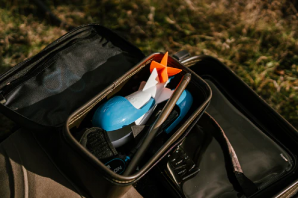 NASH Subterfuge Waterbox Pouch