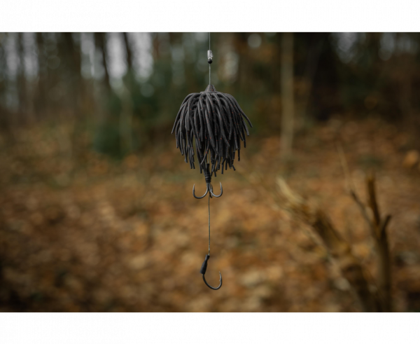 BLACK CAT Real Worm Teaser