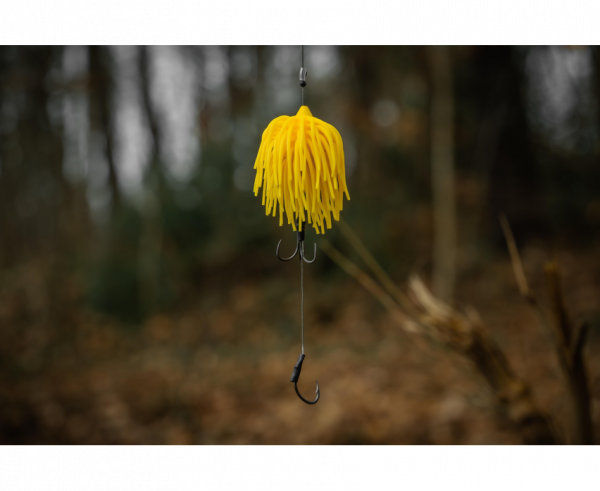 BLACK CAT Real Worm Teaser