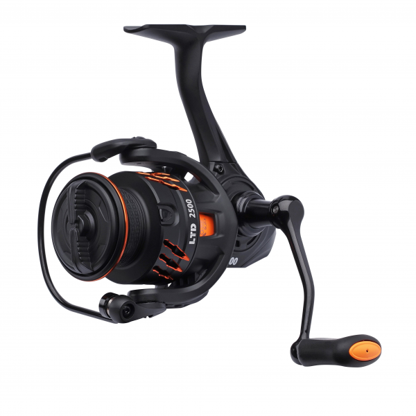 SAVAGE GEAR Orange LTD FD 8+1BB