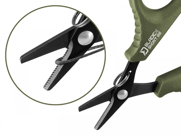 Delphin BladeX Short SS fogazott horgászolló
