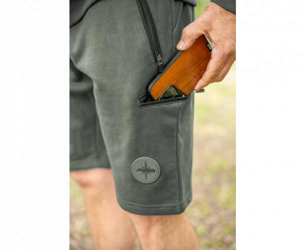AVID Bearing Shorts Green