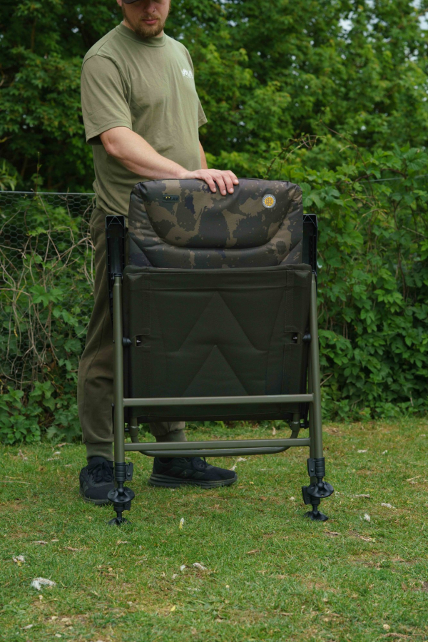 Solar WORLDWIDE RECLINER - HIGH