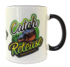 KATRAN Branded Mug – biely s čiernym uškom
