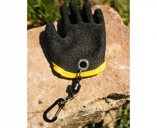 BLACK CAT Landing Glove Left